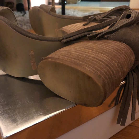 Fringe Heels - Picture 7 of 8